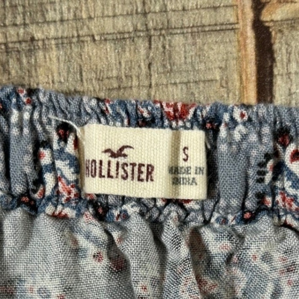 Hollister Y2K Blue Red Medallion Print Mini Skirt Womens Small Boho - Picture 4 of 5